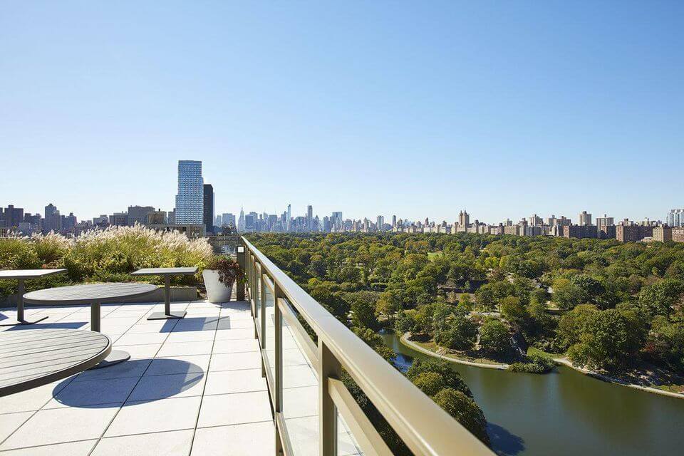 One Museum Mile gives full views of Central Park and the city’s bridges.
